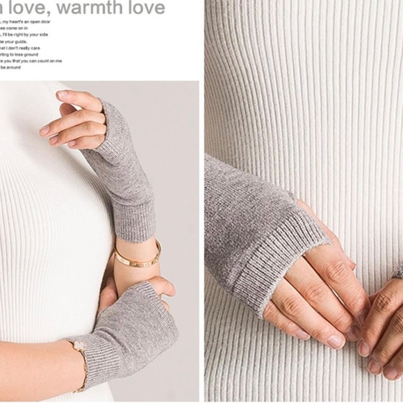 Lightweight Half Fingerless Mittens Thumb Hole Warm Gloves for Women (BLACK) - Picture 5 of 7